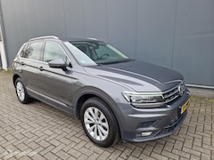 Volkswagen Tiguan - 1.4 TSI 4Motion Comfortline Business