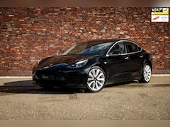 Tesla Model 3 - Standard Plus (306pk) LFP | Performance velgen | Trekhaak |