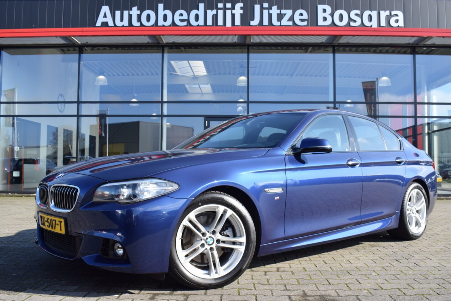BMW 5-serie - 520i Automaat M-Sport Edition Zwart Leder | Bi-Xenon | Elek. Stoelen | Full Map Navi | Spo - AutoWereld.nl