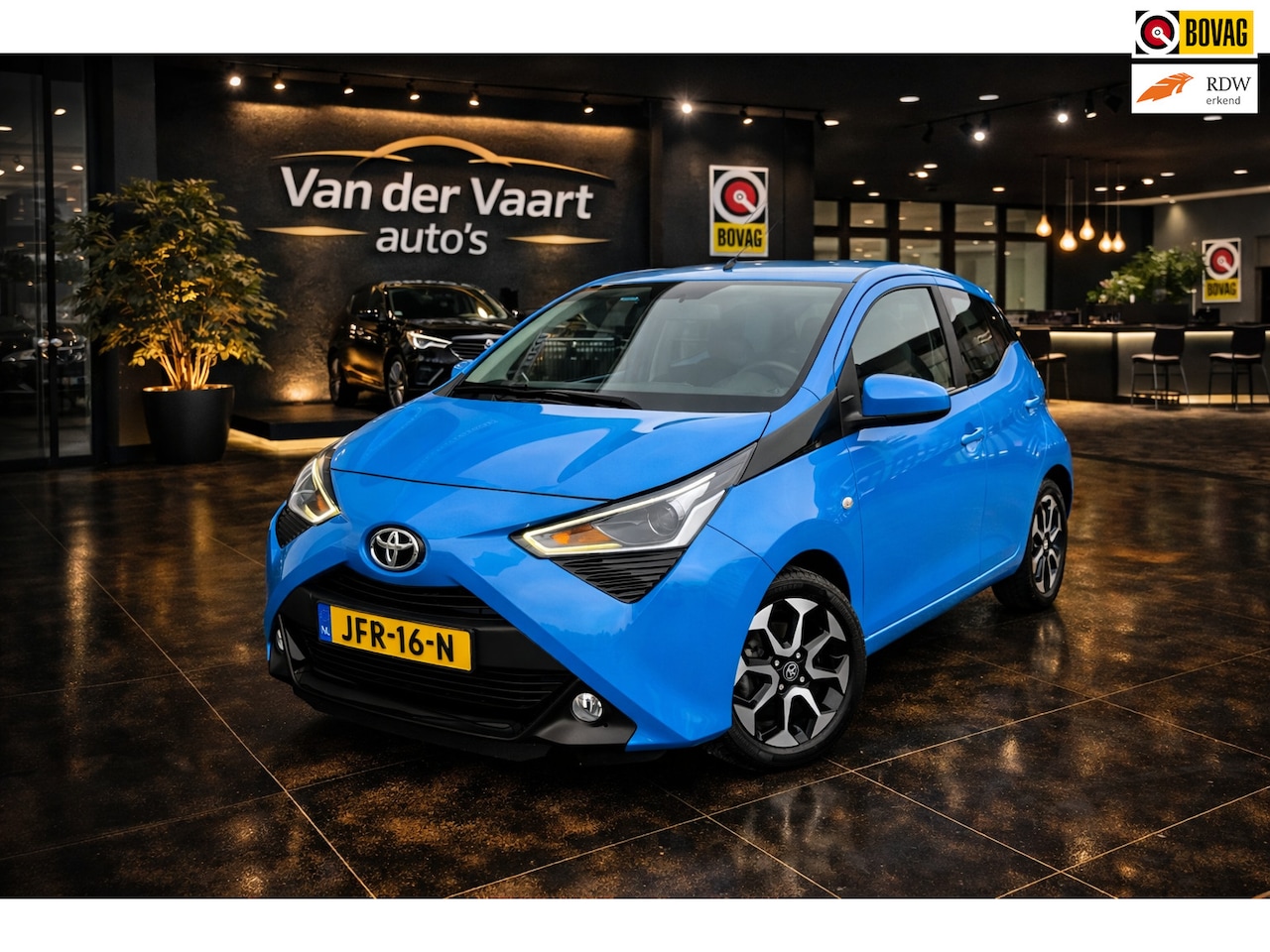 Toyota Aygo - 1.0 VVT-i x-joy LMV AIRCO AUTOMAAT - AutoWereld.nl