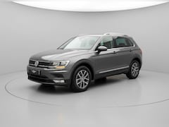 Volkswagen Tiguan - 1.4 TSI * Navigatie * Parkeersensoren * Lane Assist * Lichtmetalen Velgen
