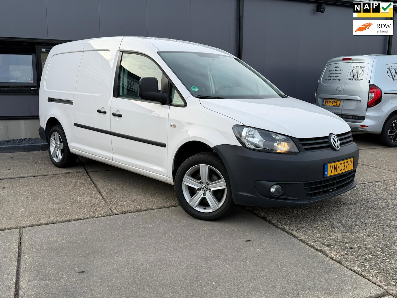 Volkswagen Caddy Maxi - 1.6 TDI - AutoWereld.nl