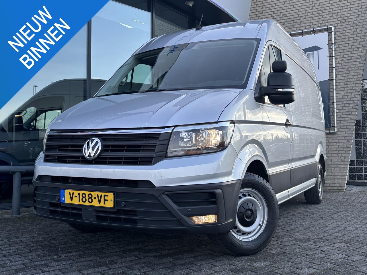 Volkswagen Crafter - 35 2.0 TDI L3H3*A/C*CRUISE*NAVI*HAAK*CAM*3500KG* - AutoWereld.nl