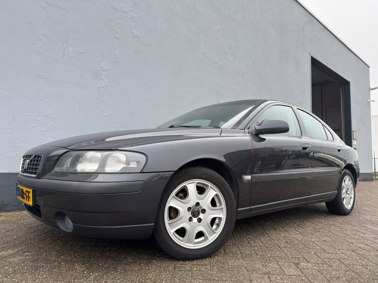 Volvo S60 - 2.4 Edition Automaat - Cruise Control - AutoWereld.nl