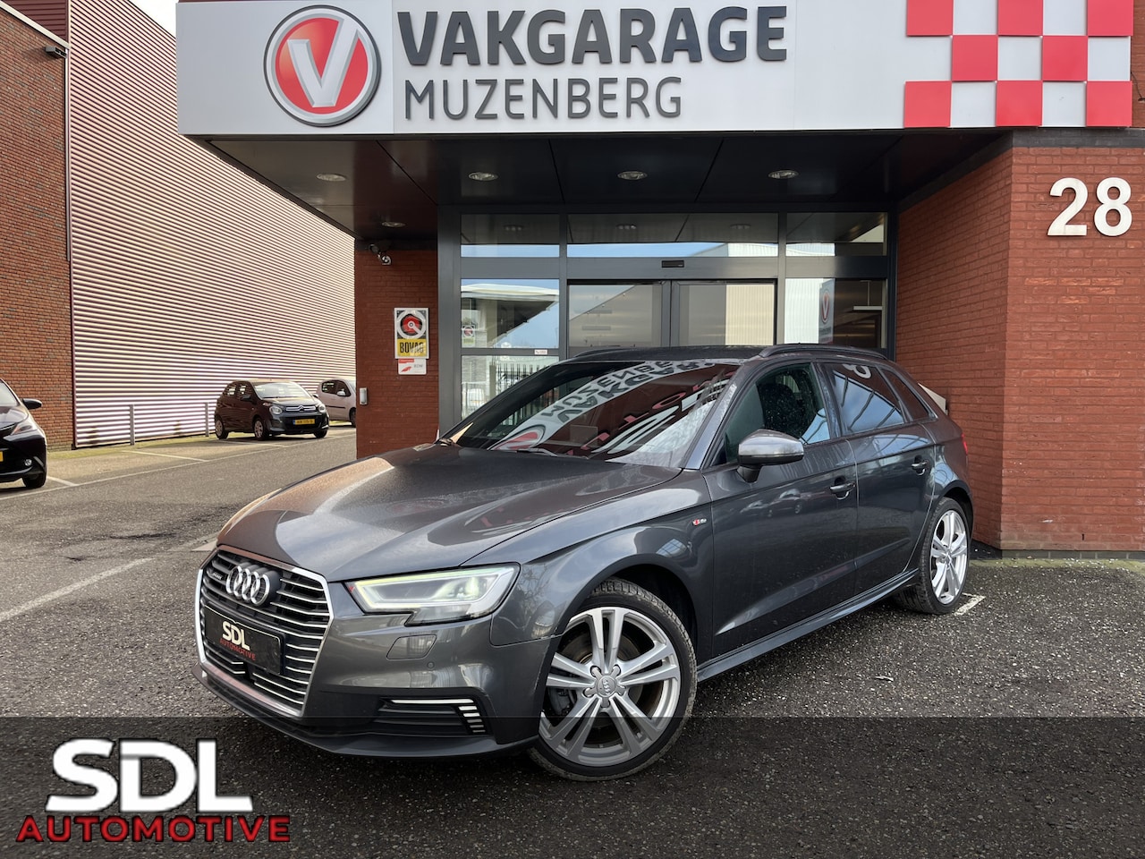 Audi A3 Sportback - 40 e-tron Advance Sport S-Line // ADAPT. CRUISE // DIGITAL COCKPIT // FULL LED // KEYLESS - AutoWereld.nl