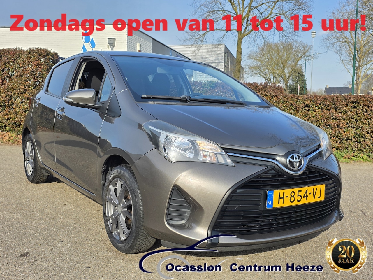 Toyota Yaris - 1.3 VVT-i, Lm Velgen! Trekhaak! Apk 12-2026! Zondag OPEN! - AutoWereld.nl