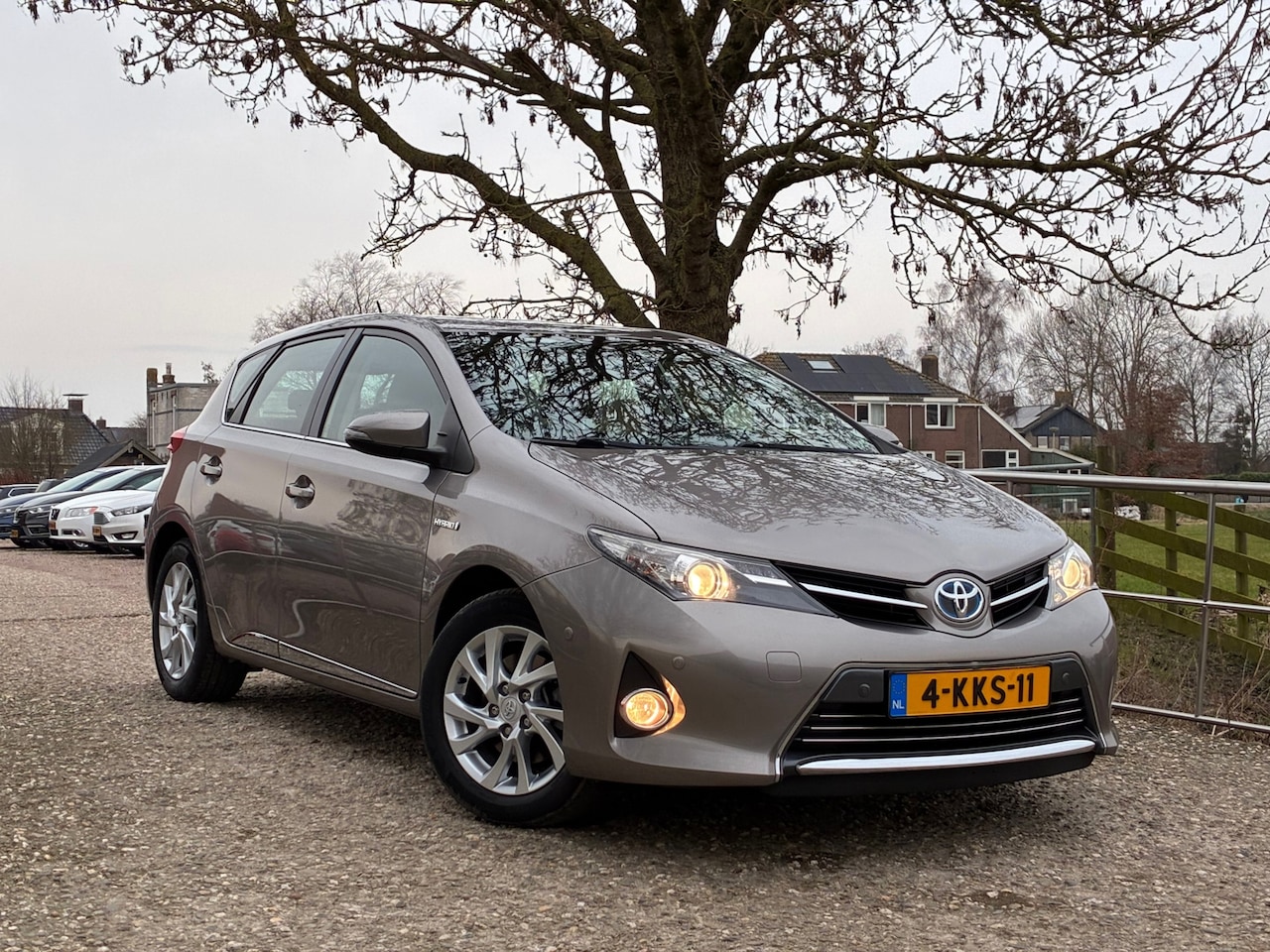 Toyota Auris - 1.8 Hybrid Executive | Navi + Camera + Cruise + Clima Nu € 9.975,-!!! - AutoWereld.nl