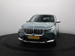 BMW X1 - xDrive25e | Live Cockpit | Camera | Parking Assistant | Navigatie | Leer | Led