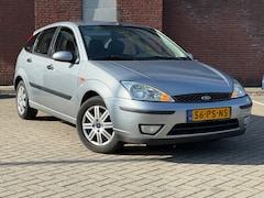 Ford Focus - 1.6-16V Futura|AUTOMAAT|AIRCO|LEDER|