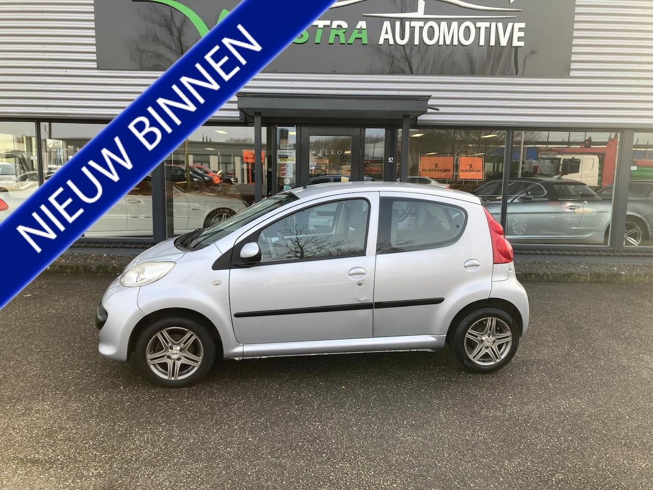 Peugeot 107 - Peugeot 107 1.0 12V XS | 5-deurs | Nieuwe koppeling | Rijklaar - AutoWereld.nl