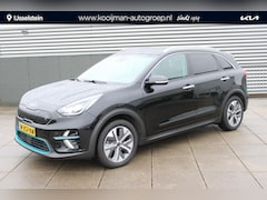 Kia e-Niro - DynamicPlusLine 64 kWh Navigatie / Stuur+Stoel Verw / Schuifdak / All-season banden