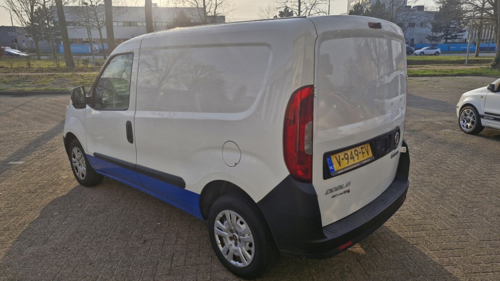 Fiat Doblò Cargo - 1.3 MJ L1H1 Actual 1.3 MJ L1H1 Actual