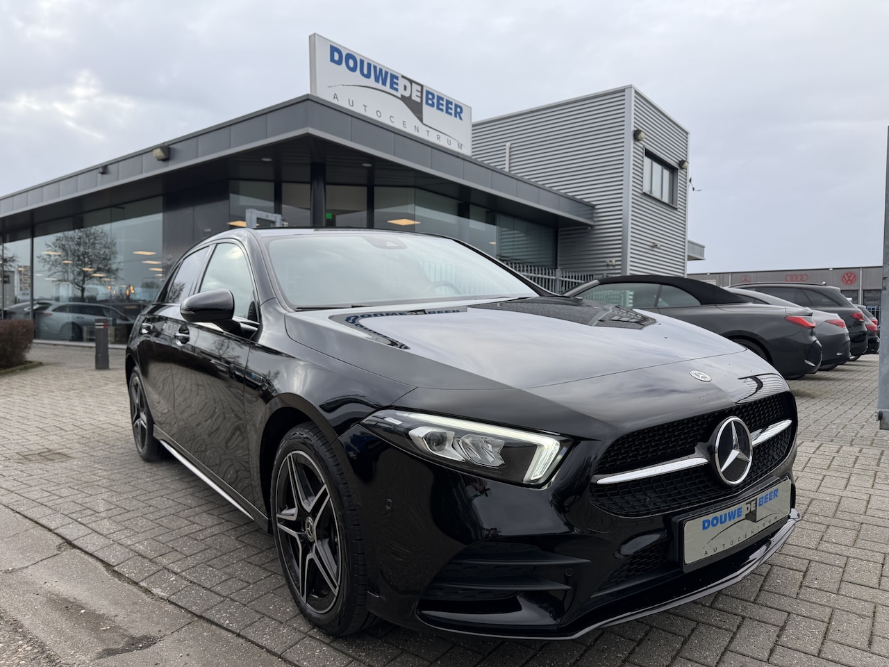 Mercedes-Benz A-klasse - 250 e AMG edition camera, sfeer verlichting, soundsysteen HiFi, Night. - AutoWereld.nl