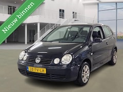 Volkswagen Polo - 1.4-16V Athene INC NIEUWE APK