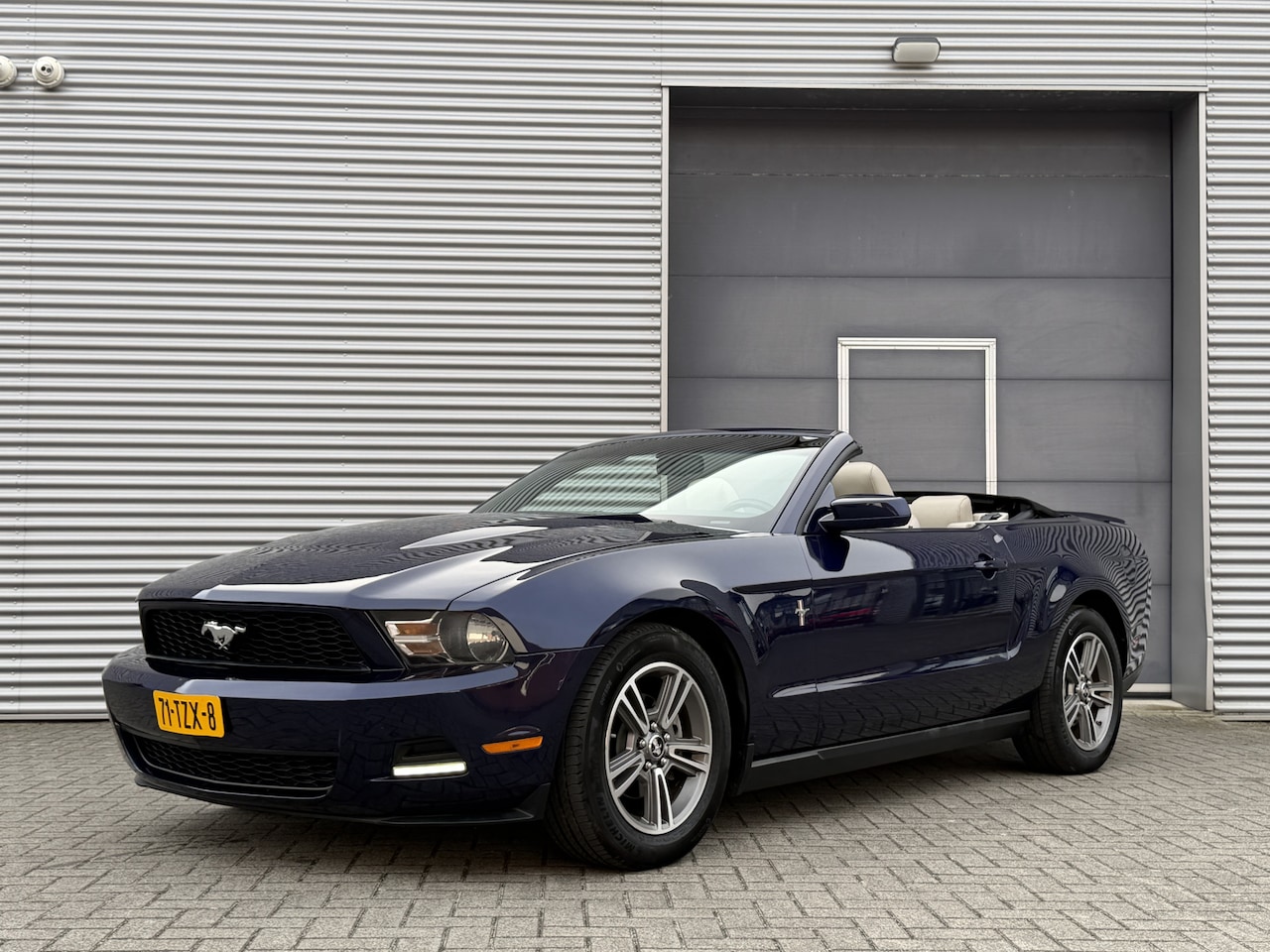 Ford Mustang Convertible - USA 4.0 V6 Convertible I Aut. I Leder - AutoWereld.nl