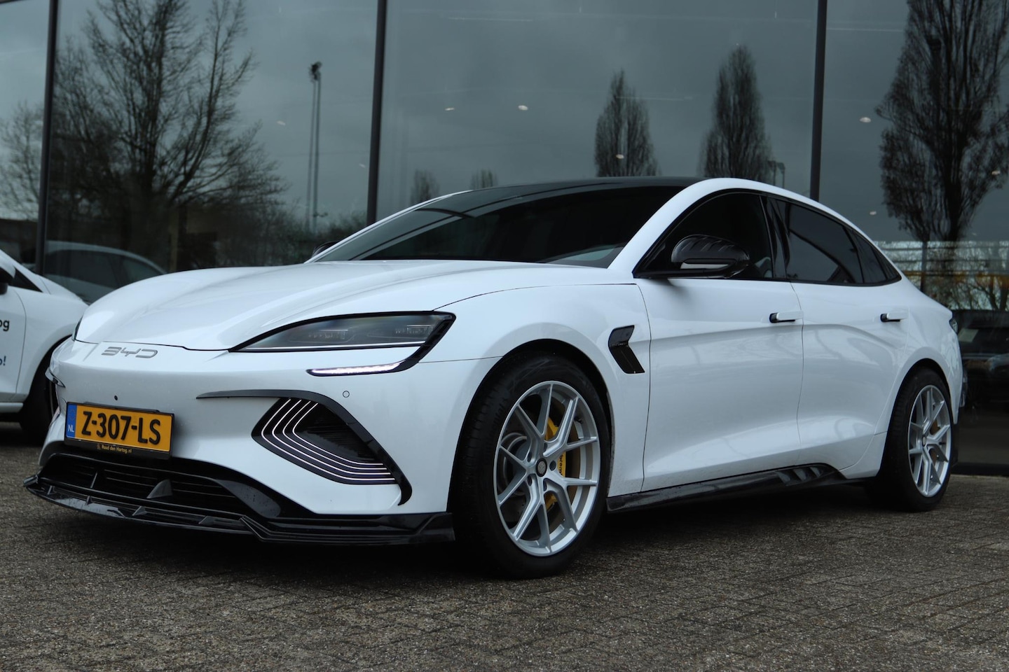 BYD Seal - DESIGN RWD 82.5 KWH | PANO | 360 CAMERA | DYNAUDIO | LED | CARPLAY | ACC | - AutoWereld.nl