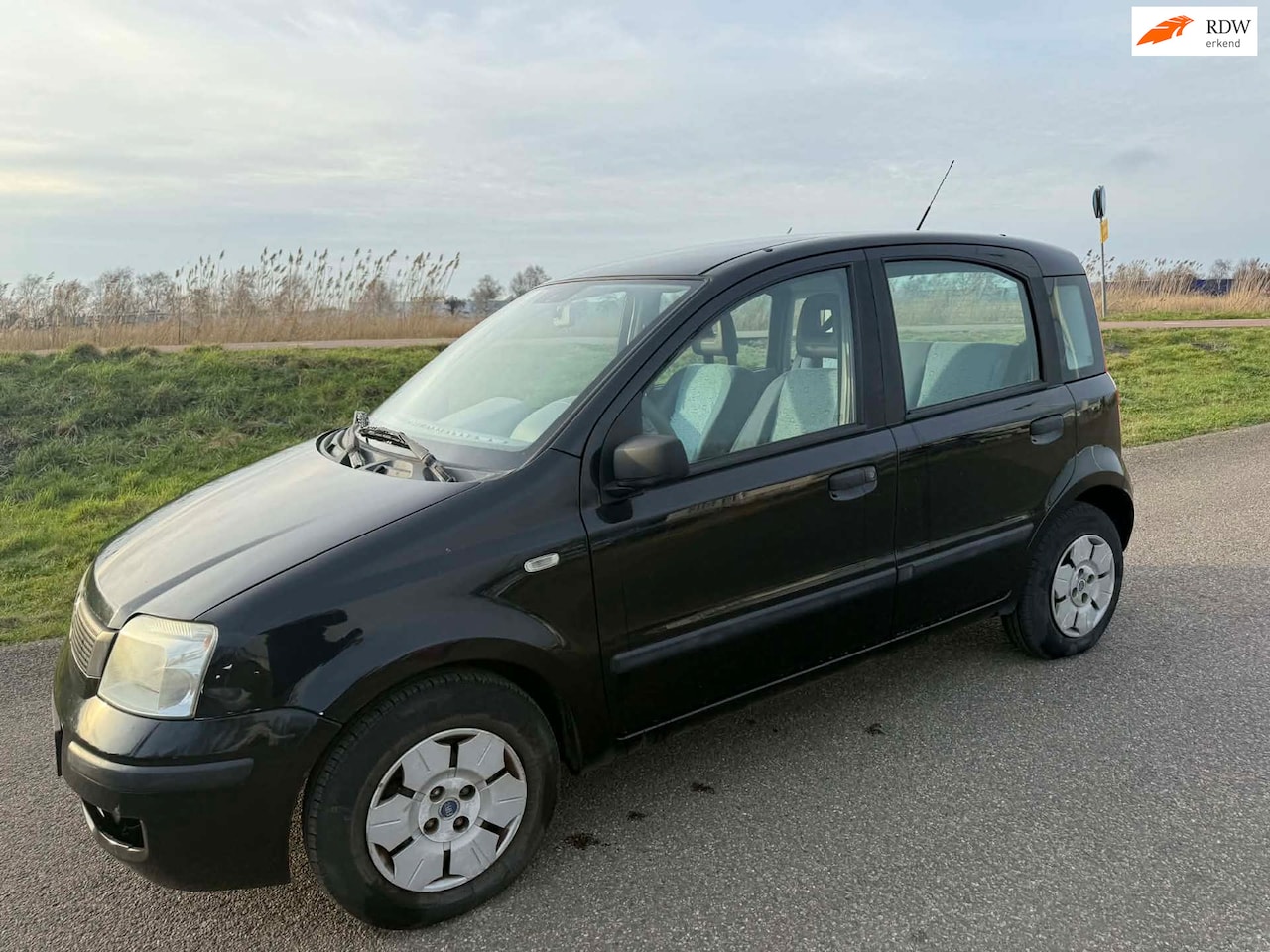 Fiat Panda - 1.1 Active Cool incl apk en garantie ! - AutoWereld.nl