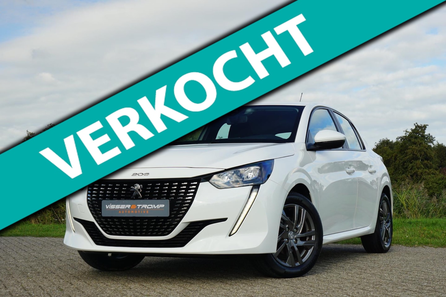 Peugeot 208 - 1.2 PureTech Active Pack - Blanc Banquise - Carplay/Nav/PDC - AutoWereld.nl