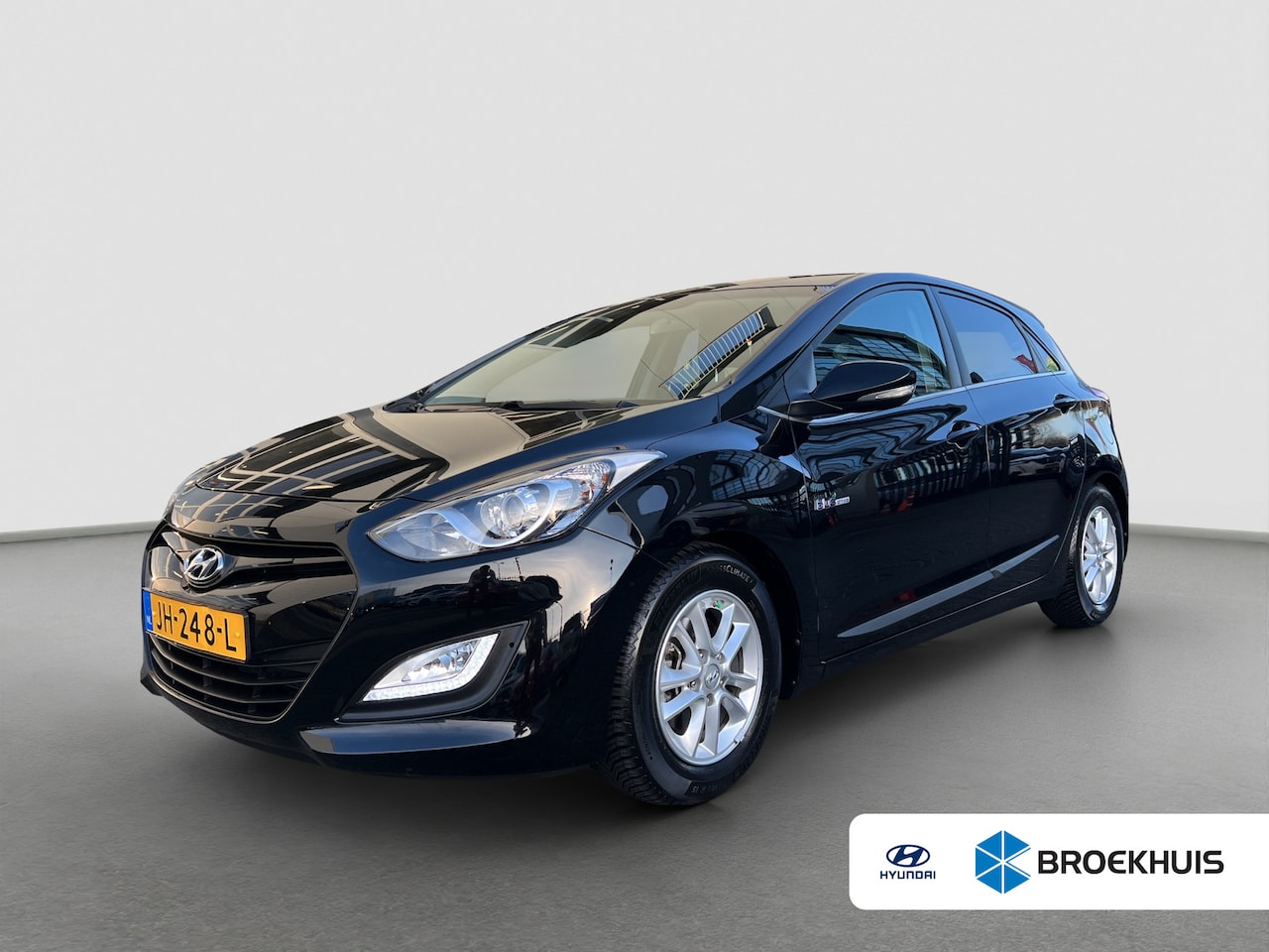 Hyundai i30 - 1.6 GDI i-Motion Plus | Achterruitrijcamera | Bluetooth telefoonvoorbereiding | Buitenspie - AutoWereld.nl