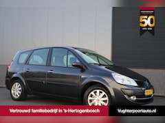 Renault Grand Scénic - 2.0-16V Tech-Line Automaat/Pano-dak/Trekhaak/Cruise