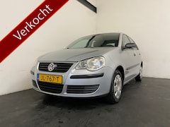 Volkswagen Polo - 1.4-16V Sportline. Automaat Pano