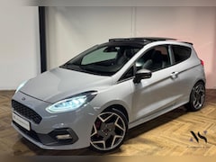 Ford Fiesta - 1.5 EcoBoost ST-3 PANO B&O CAM