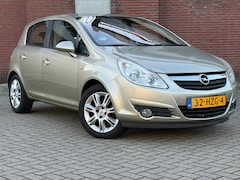 Opel Corsa - 1.4-16V Cosmo|5DRS|FULL-AUTOMAAT|GOED-ONDERHOUDEN