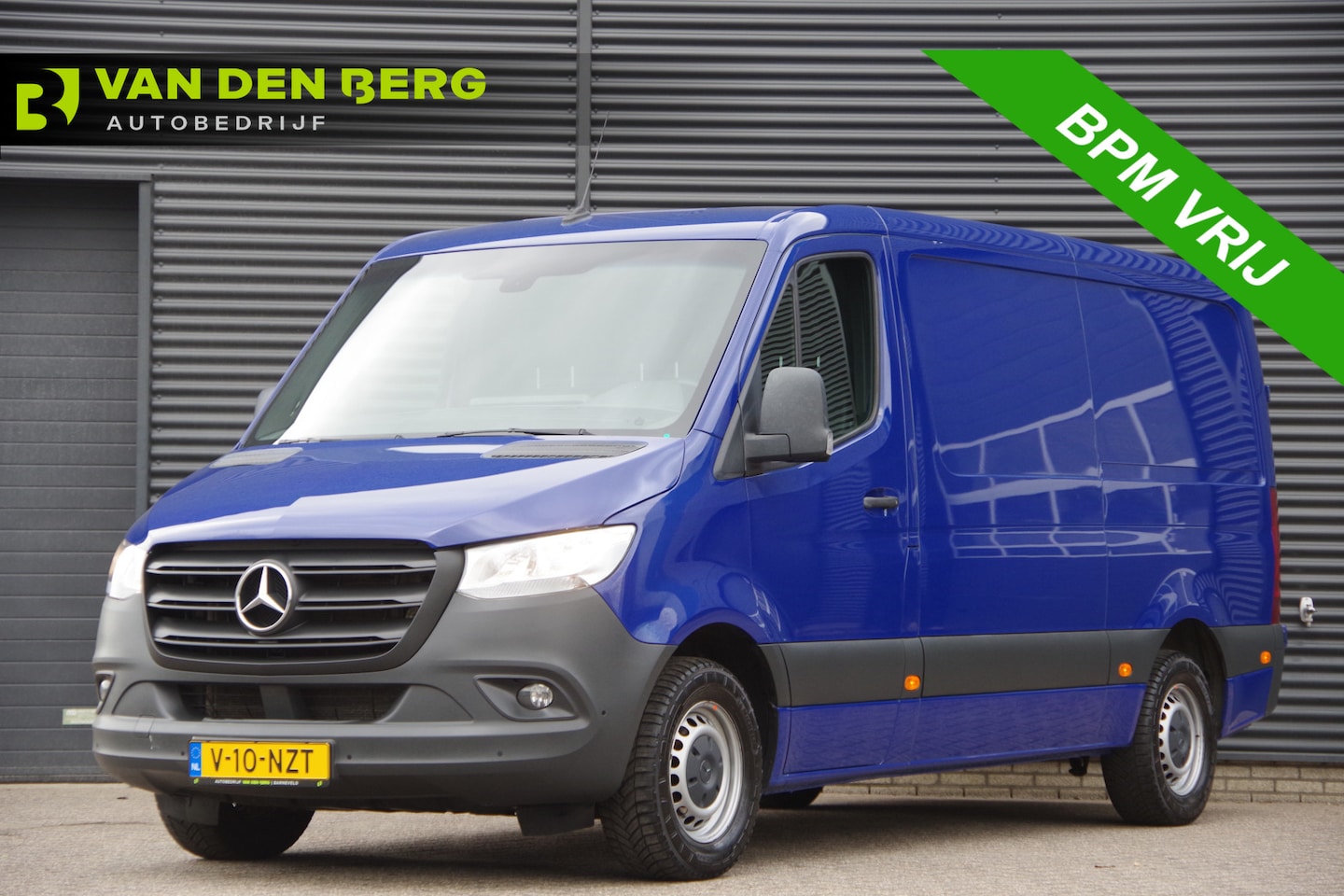 Mercedes-Benz Sprinter - 315 1.9 CDI L2H1 RWD AUT. LEDER, GEVEERDE STOEL, STANDKACHEL, CAMERA, NAVI, CRUISE, CLIMA, - AutoWereld.nl