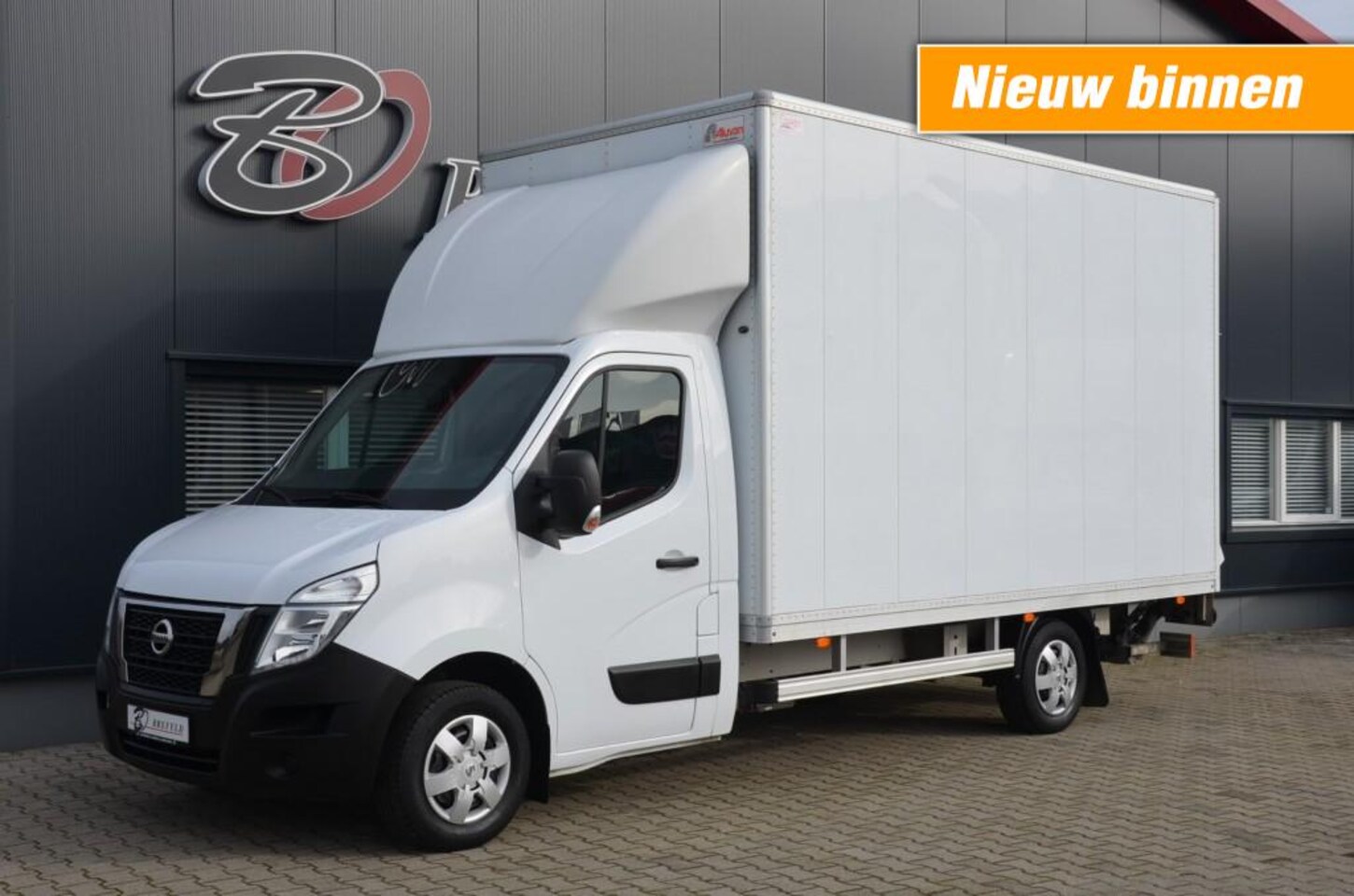 Nissan NV400 - 2.3 DCI L3H1 Meubelbak/bakwagen.laadklep - AutoWereld.nl
