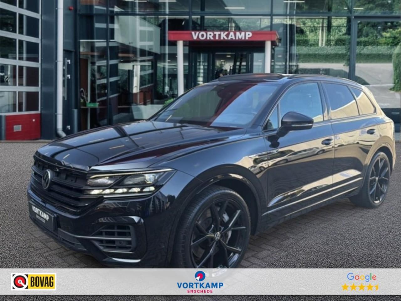 Volkswagen Touareg - 3.0 TSI DSG R 4MOTION PANO-DAK/CAMERA/ACC/DYNAUDIO/LUCHTVERING/IQ - AutoWereld.nl