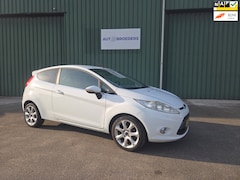 Ford Fiesta - 1.4 Titanium AIRCO - GOED ONDERHOUDEN - LM VELGEN