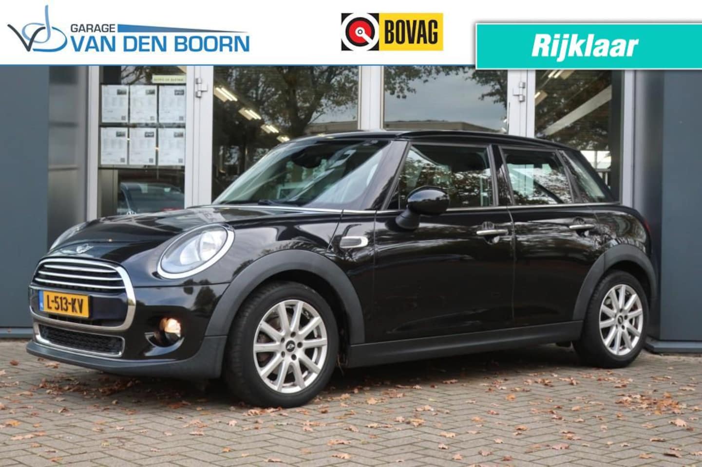 MINI Cooper - 1.5 COOPER 136PK, Navi, Clima, PDC Achterzijde, etc. - AutoWereld.nl