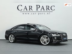 Audi S8 - 4.0 TFSI quattro KERAMISCH/NACHTZICHT/LUCHTV/SOFTCLOSE/DAK/LEER+S.VERKOELING+MEMORY/21"LMV