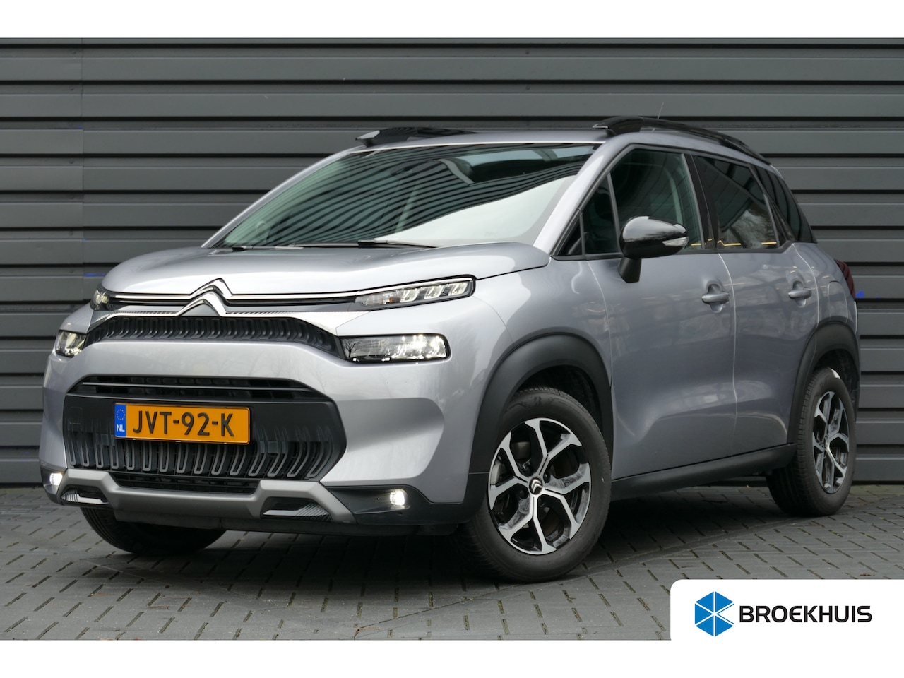 Citroën C3 Aircross - 1.2 PURETECH 130PK SHINE AUTOMAAT / NAVI / LED / CLIMA / PDC / 16"LMV / BLUETOOTH / CRUISE - AutoWereld.nl