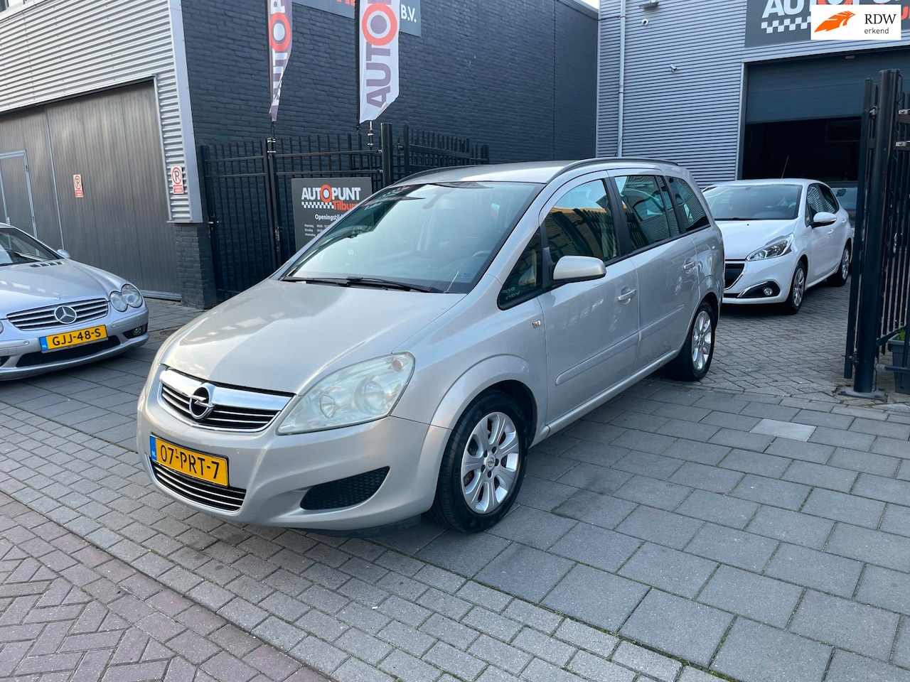 Opel Zafira - 1.8 Temptation 2e Eigenaar! Trekhaak 7Pers Airco NAP APK - AutoWereld.nl