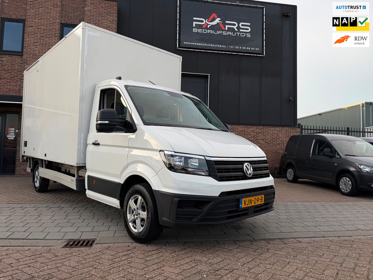 Volkswagen Crafter - 35 2.0 TDI Highline L4H3 Bakwagen Laadklep DHOLLANDIA Airco Cruise Elk.Ramen Camera 360 ze - AutoWereld.nl