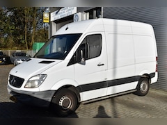 Mercedes-Benz Sprinter - 310 2.2 CDI AUT. 325 / HYDRAULISCHE LAADKLEP / MOTOR TIKT