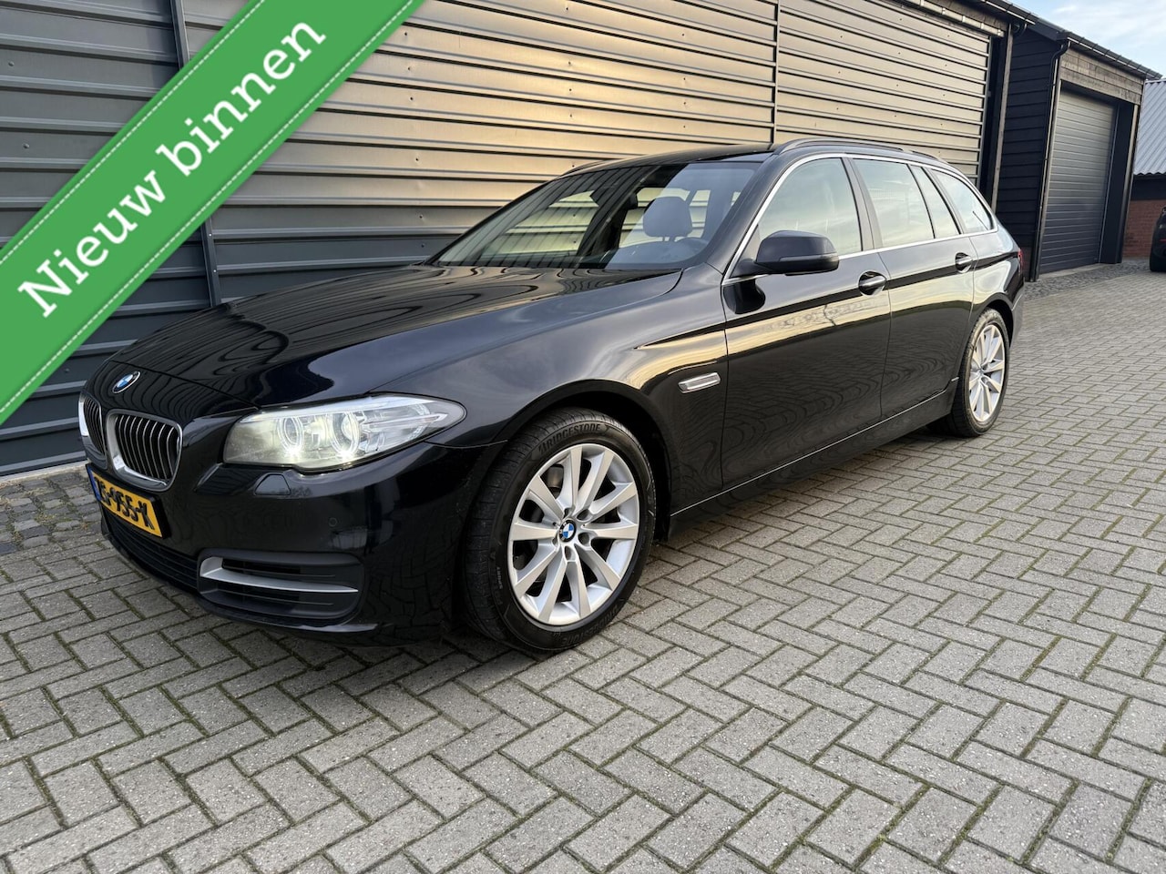 BMW 5-serie Touring - 520d Executive Leder nwe revisie motor!! Navi Xenon - AutoWereld.nl