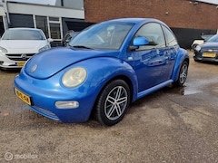 Volkswagen New Beetle - 2.0 Highline