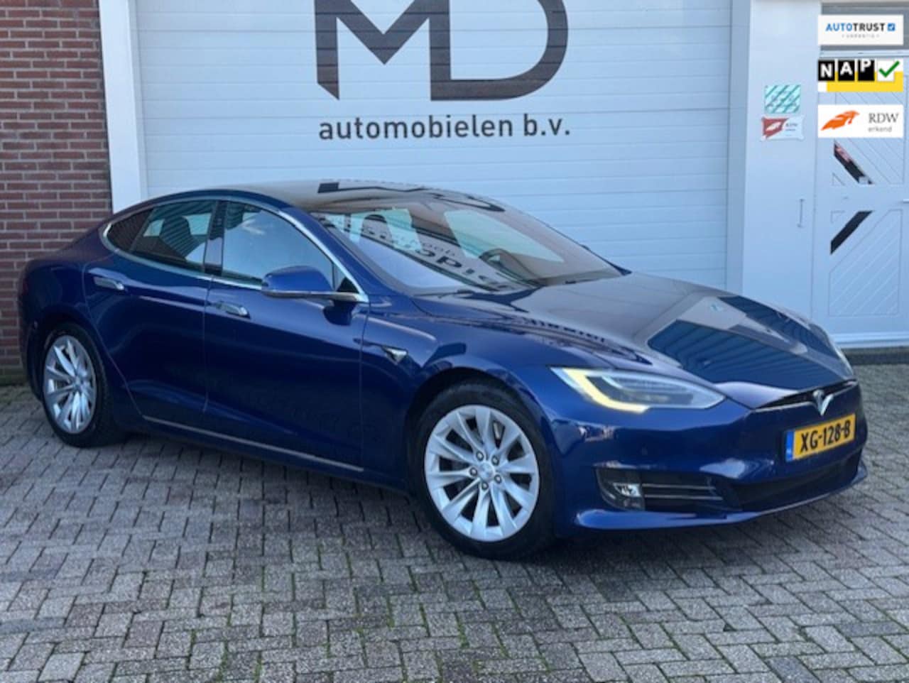 Tesla Model S - 75D Base SOH 86% - 1e eigenaar - Panorama dak - AutoWereld.nl