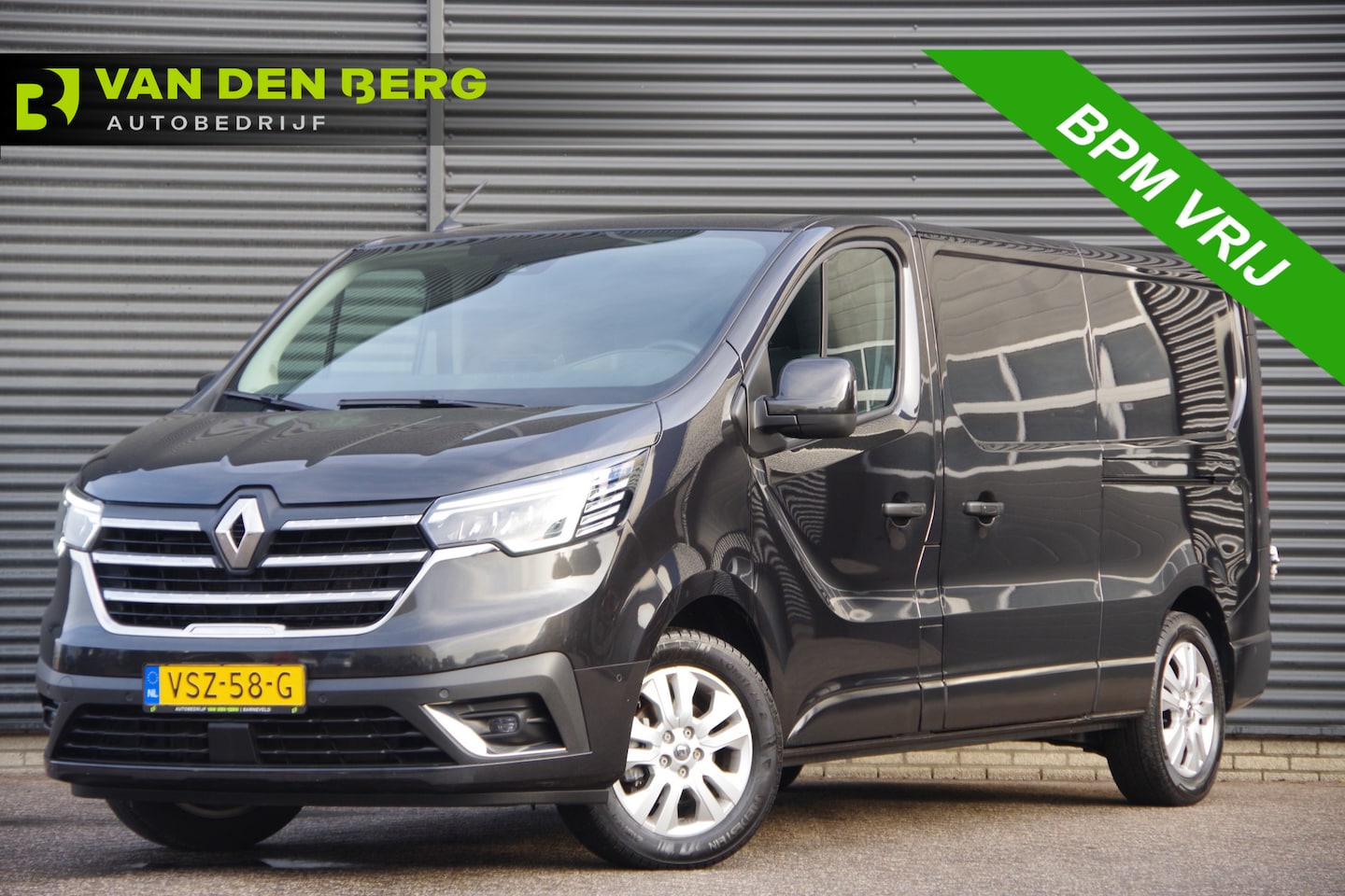 Renault Trafic - 2.0 dCi T30 L2 Luxe 150PK AUT. LED, 2X SCHUIFDEUR, TREKHAAK, CLIMA, CAMERA, CRUISE, NAVI, - AutoWereld.nl