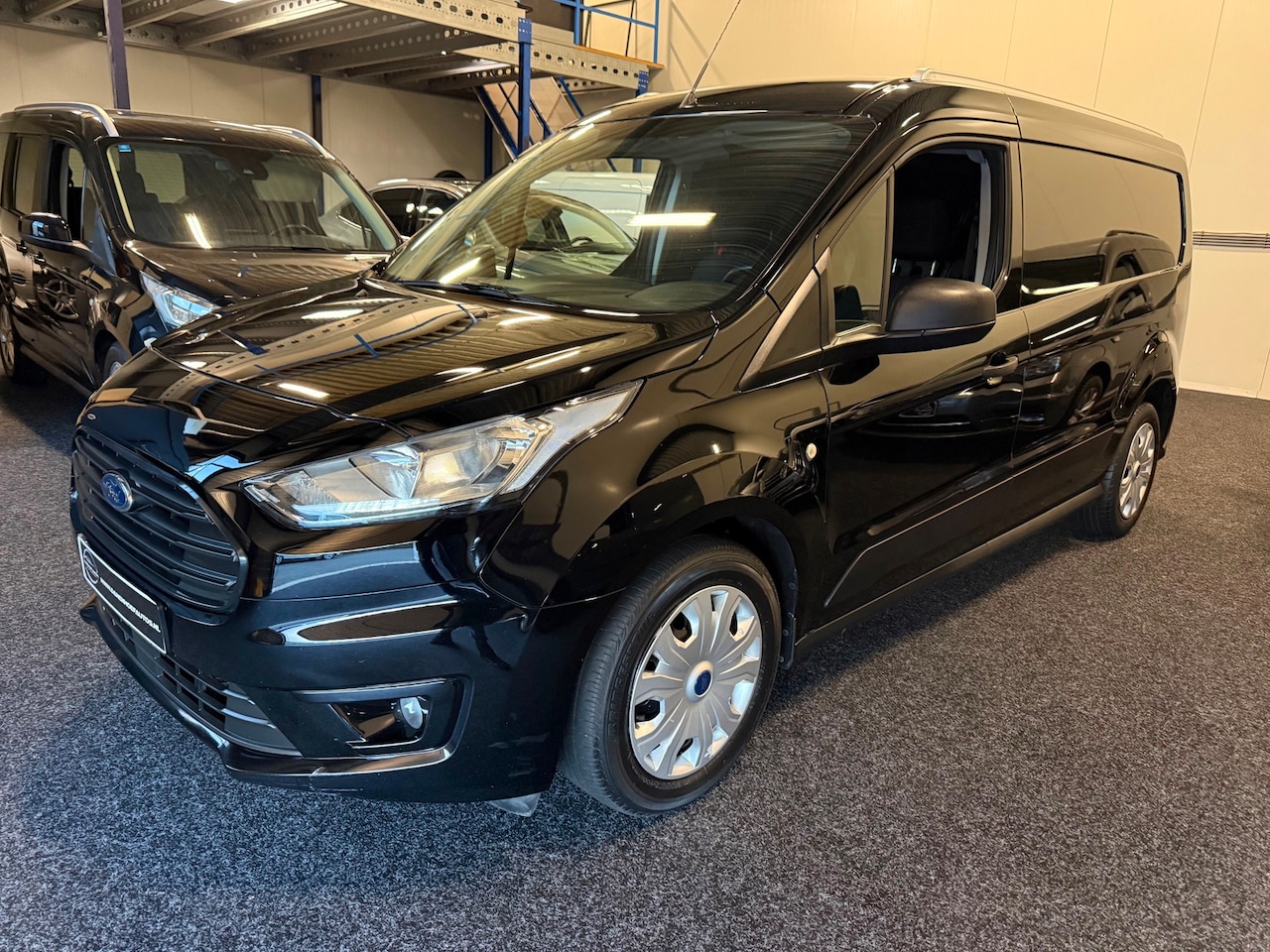 Ford Transit Connect - 1.0 Ecoboost L2 maxi benzine - AutoWereld.nl