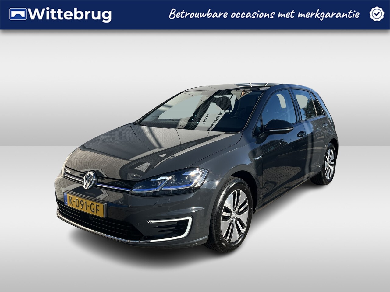 Volkswagen e-Golf - E-DITION / SOH 88%/ AUTOMAAT/ ACC/ PARK.SENSOREN V+A/ STOELVERWARMING/ APP-CONNECT/ RIJ-MO - AutoWereld.nl