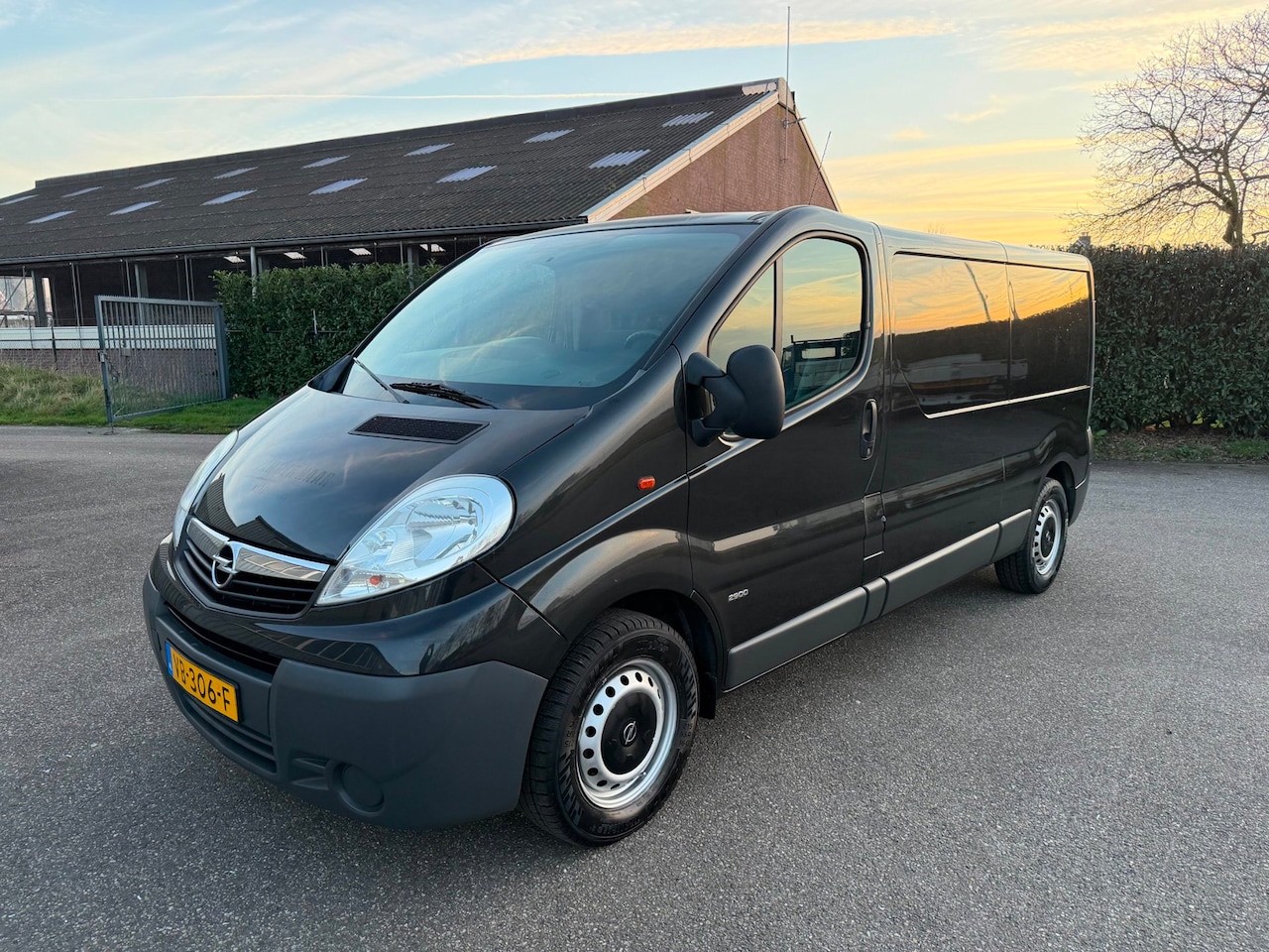 Opel Vivaro - 2.0 CDTI 115PK L2H1 - AC - EURO 5 - APK 1/2027 - AutoWereld.nl