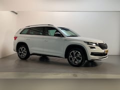 Skoda Kodiaq - 1.5 TSI 150pk DSG Sportline Business Sfeerverlichting Alcantara Camera Stoelverwarming