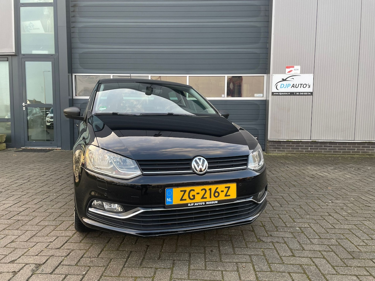 Volkswagen Polo - 1.2 TSI First Edition BlueMotion 5 Deurs HB Airco / Cruise control / Stoelverwarming / Etc! - AutoWereld.nl