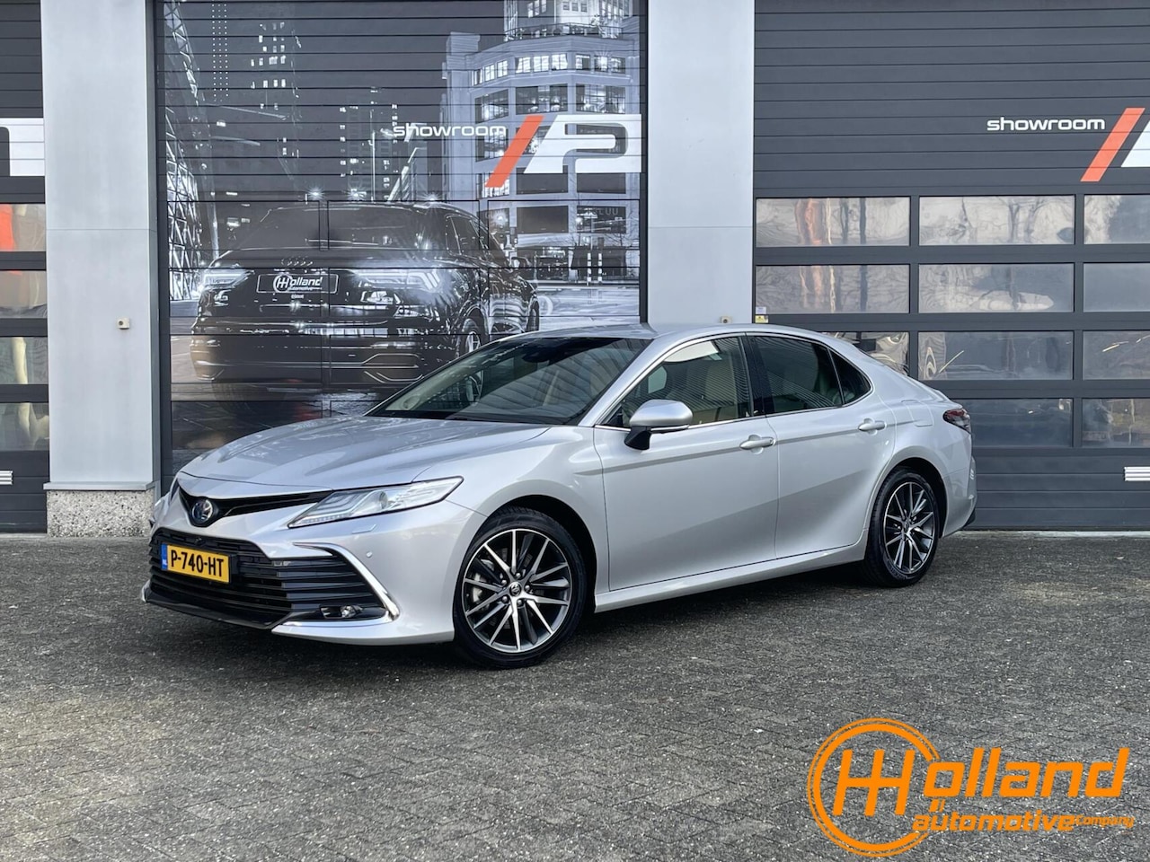 Toyota Camry - 2.5 Hybrid Premium|PRACHTEXEMPLAAR|BOMVOL OPTIES - AutoWereld.nl