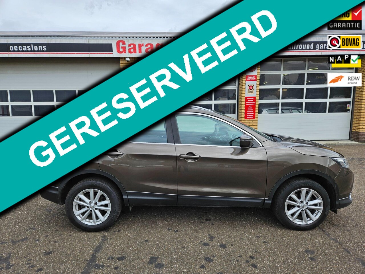 Nissan Qashqai - 1.2 Acenta 5-drs Cruise/ABS/Trekhaak/Airco/Ned.auto. - AutoWereld.nl