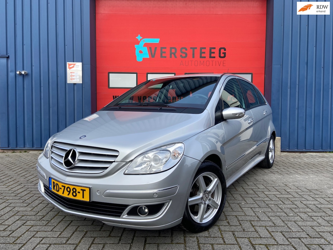 Mercedes-Benz B-klasse - 200 Automaat | Trekhaak | Stoelverwarming - AutoWereld.nl