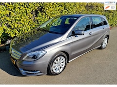 Mercedes-Benz B-klasse - 200 Automaat Navi PDC Dealer Onderhouden Trekhaak Airco